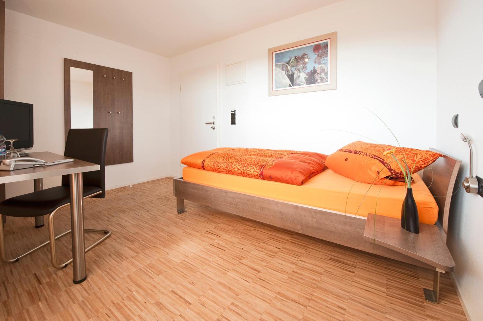 פילדרשטאט Hotel Merlin מראה חיצוני תמונה
